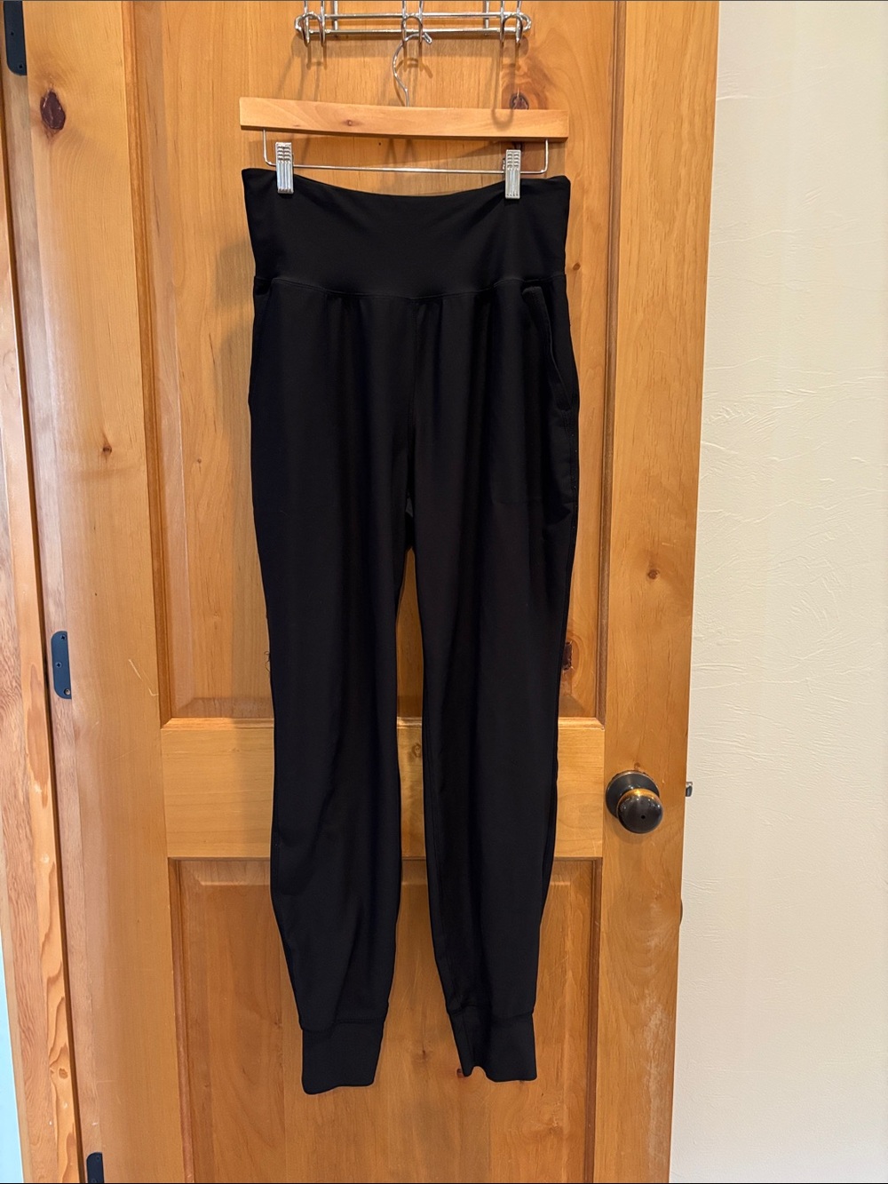 Old Navy Black High-Rise Jogger Pants